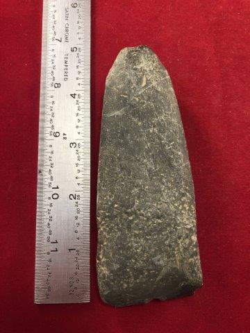 CELT INDIAN ARTIFACT: THIS BEAUTIFUL NATIVE AMERICAN INDIAN ARTIFACT IS 4&1/2 INCHES LONG. IT WILL MAKE A GREAT ADDITION TO YOUR COLLECTION! KEY WORDS: NATIVE AMERICAN INDIAN ARTIFACT ARTIFACTS ARROWHEAD ARROWHEADS MISSISS