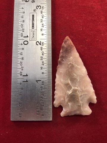 SMITH INDIAN ARTIFACT ARROWHEAD: THIS BEAUTIFUL NATIVE AMERICAN INDIAN ARTIFACT IS 2 INCHES LONG. IT IS FROM MISSOURI. IT WILL MAKE A GREAT ADDITION TO YOUR COLLECTION! KEY WORDS: NATIVE AMERICAN INDIAN ARTIFACT ARTIFACTS ARROWHEAD A