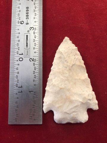 SMITH INDIAN ARTIFACT ARROWHEAD: THIS BEAUTIFUL NATIVE AMERICAN INDIAN ARTIFACT IS 2&1/2 INCHES LONG. IT IS FROM MISSOURI. IT WILL MAKE A GREAT ADDITION TO YOUR COLLECTION! KEY WORDS: NATIVE AMERICAN INDIAN ARTIFACT ARTIFACTS ARROWHE