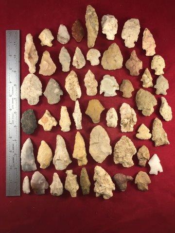 50 POINTS     INDIAN ARTIFACT ARROWHEAD (1 of 1)