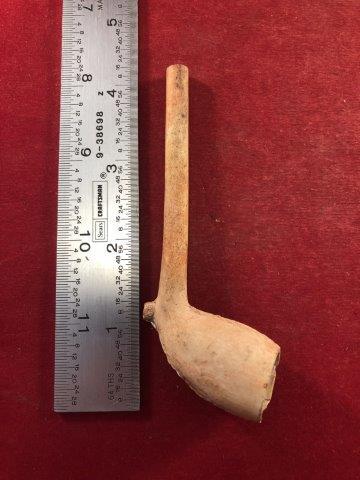 CLAY PIPE     INDIAN ARTIFACT ARROWHEAD (1 of 3)
