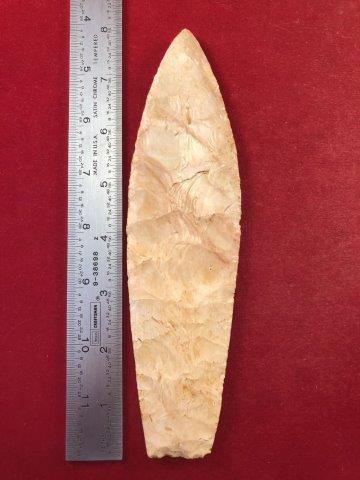 AGATE BASIN     INDIAN ARTIFACT ARROWHEAD (1 of 3)