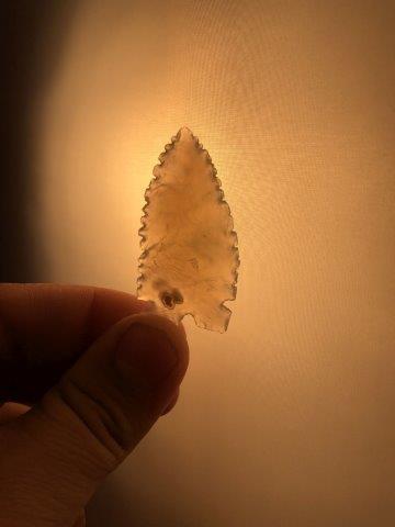 ALABASTER POINT     INDIAN ARTIFACT ARROWHEAD (1 of 4)
