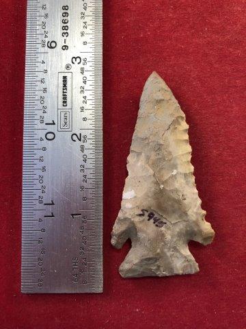 PINETREE     INDIAN ARTIFACT ARROWHEAD (1 of 3)