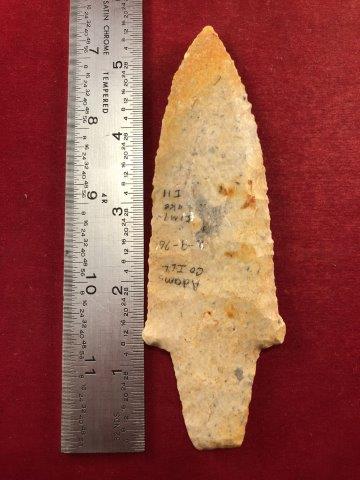 ADENA     INDIAN ARTIFACT ARROWHEAD (1 of 3)