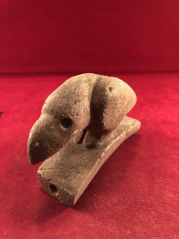 EAGLE STONE PIPE     INDIAN ARTIFACT ARROWHEAD (1 of 4)