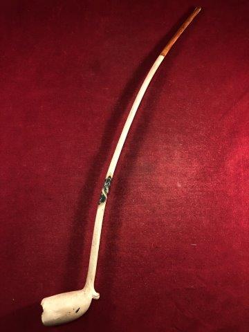 1800's TRADE PIPE     INDIAN ARTIFACT ARROWHEAD (1 of 2)