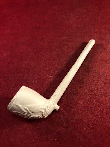 1800's TRADE PIPE     INDIAN ARTIFACT ARROWHEAD (1 of 2)