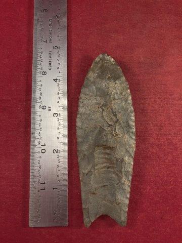 CLOVIS     INDIAN ARTIFACT ARROWHEAD (1 of 3)