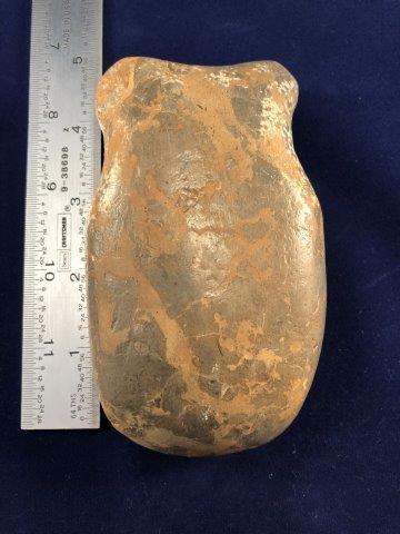 GROOVED AXE INDIAN ARTIFACT ARROWHEAD: THIS BEAUTIFUL NATIVE AMERICAN INDIAN ARTIFACT IS 4&1/2 INCHES LONG. IT IS FROM ILLINOIS. IT WILL MAKE A GREAT ADDITION TO YOUR COLLECTION! KEY WORDS: NATIVE AMERICAN INDIAN ARTIFACT ARTIFACTS ARROWHE