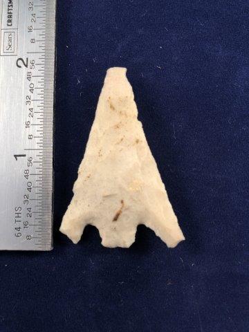 ARROW POINT     INDIAN ARTIFACT ARROWHEAD (1 of 3)