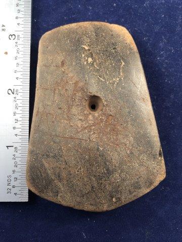 GORGET     INDIAN ARTIFACT ARROWHEAD (1 of 4)