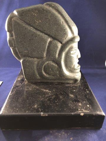 MAYAN STONE EFFIGY W/ BASE     INDIAN ARTIFACT (1 of 5)