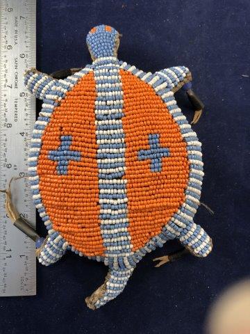 BEADED TURTLE FETISH     INDIAN ARTIFACT ARROWHEAD (1 of 3)