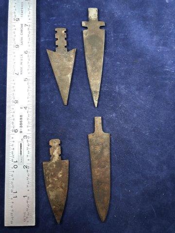 4 METAL TRADEPOINTS     INDIAN ARTIFACT ARROWHEAD (1 of 2)