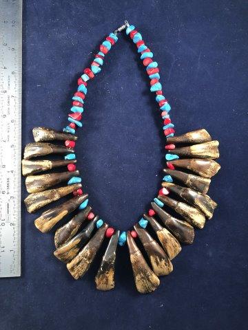 BUFFALO TEETH TURQUOISE & CORAL NECKLACE INDIAN: IT WILL MAKE A GREAT ADDITION TO YOUR COLLECTION! KEY WORDS: NATIVE AMERICAN INDIAN ARTIFACT ARTIFACTS ARROWHEAD ARROWHEADS MISSISSIPPIAN QUAPAW CADDO POTTERY