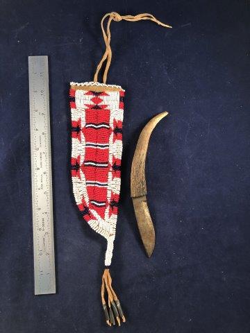 STAG HANDLE KNIFE WITH BEADED SHEATH     INDIAN (1 of 6)
