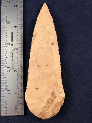 COBBS     INDIAN ARTIFACT ARROWHEAD (1 of 3)