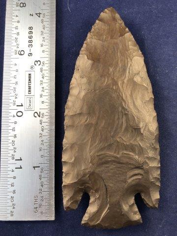LOST LAKE     INDIAN ARTIFACT ARROWHEAD (1 of 2)