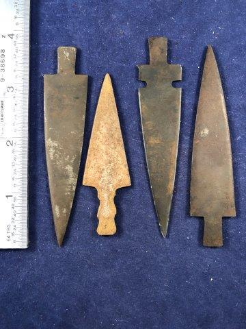 IRON TRADE POINTS     INDIAN ARTIFACT ARROWHEAD (1 of 1)