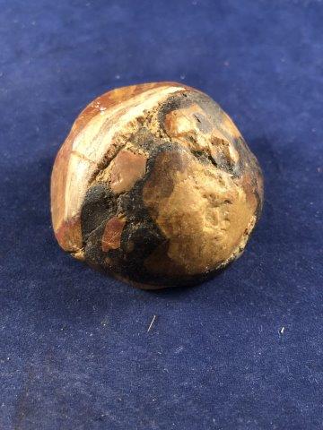 CONE     INDIAN ARTIFACT ARROWHEAD (1 of 4)