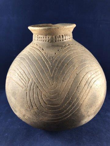CADDO BAILEY ENGRAVED WATERBOTTLE    INDIAN ARTIFACT (1 of 4)