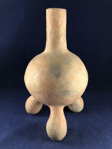 MISSISSIPPIAN TRI-POD WATERBOTTLE    POTTERY (1 of 8)