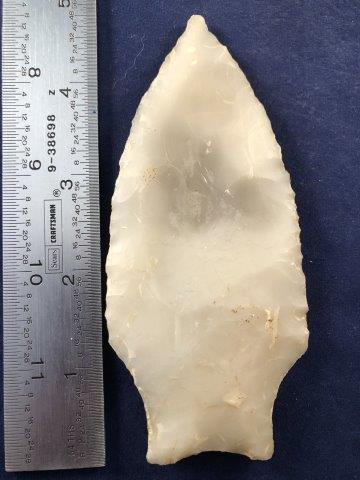 HOLLAND    INDIAN ARTIFACT ARROWHEAD (1 of 4)