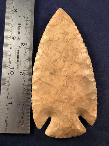 LOST LAKE    INDIAN ARTIFACT ARROWHEAD (1 of 3)