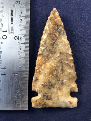 CACHE RIVER    INDIAN ARTIFACT ARROWHEAD (1 of 3)
