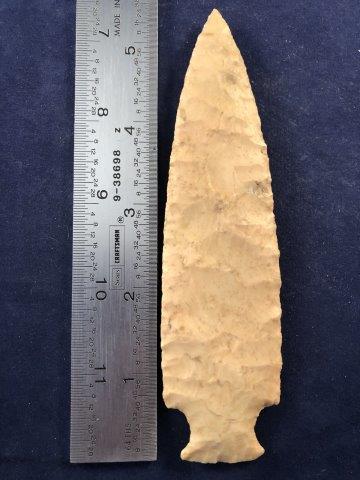 BENTON    INDIAN ARTIFACT ARROWHEAD (1 of 3)