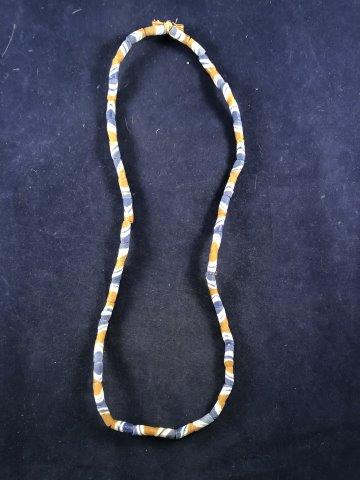 TRADE BEADS INDIAN ARTIFACT ARROWHEAD: THIS BEAUTIFUL NATIVE AMERICAN INDIAN ARTIFACT IS 16 INCHES LONG. IT WILL MAKE A GREAT ADDITION TO YOUR COLLECTION! KEY WORDS: NATIVE AMERICAN INDIAN ARTIFACT ARTIFACTS ARROWHEAD ARROWHEADS MISSISSIPP