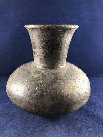 VERY FINE MISSISSIPPIAN WATERBOTTLE       POTTERY (1 of 4)