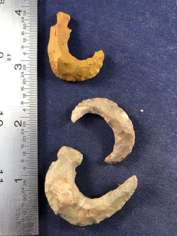 2 FLINT HOOKS & 1 FLINT CRESENT     INDIAN ARTIFACT (1 of 3)