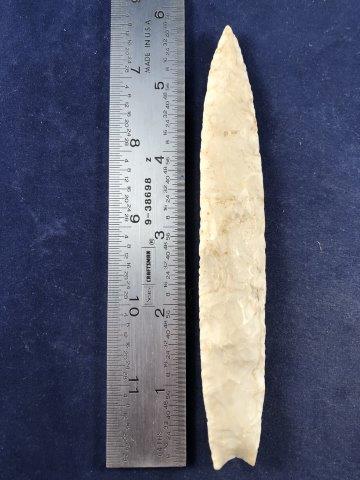 AGATE BASIN     INDIAN ARTIFACT ARROWHEAD (1 of 3)
