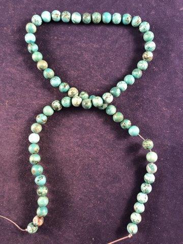 TRADE BEAD NECKLACE     INDIAN ARTIFACT ARROWHEAD (1 of 1)