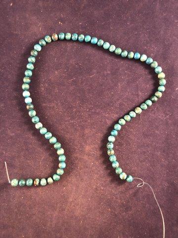 TRADE BEAD NECKLACE    INDIAN ARTIFACT ARROWHEAD (1 of 1)