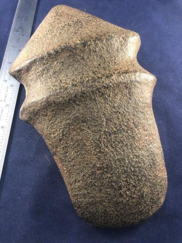 GROOVED AXE INDIAN ARTIFACT ARROWHEAD: THIS BEAUTIFUL NATIVE AMERICAN INDIAN ARTIFACT IS 9&1/2 INCHES LONG. IT IS FROM ILLINOIS. IT WILL MAKE A GREAT ADDITION TO YOUR COLLECTION! KEY WORDS: NATIVE AMERICAN INDIAN ARTIFACT ARTIFACTS ARROWHE