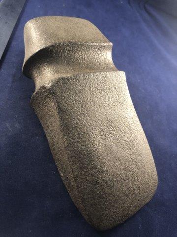 GROOVED AXE INDIAN ARTIFACT ARROWHEAD: THIS BEAUTIFUL NATIVE AMERICAN INDIAN ARTIFACT IS 7&1/2 INCHES LONG. IT IS FROM ILLINOIS. IT WILL MAKE A GREAT ADDITION TO YOUR COLLECTION! KEY WORDS: NATIVE AMERICAN INDIAN ARTIFACT ARTIFACTS ARROWHE