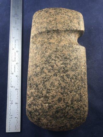 GROOVED AXE INDIAN ARTIFACT ARROWHEAD: THIS BEAUTIFUL NATIVE AMERICAN INDIAN ARTIFACT IS 8&5/8 INCHES LONG. IT IS FROM ILLINOIS. IT WILL MAKE A GREAT ADDITION TO YOUR COLLECTION! KEY WORDS: NATIVE AMERICAN INDIAN ARTIFACT ARTIFACTS ARROWHE