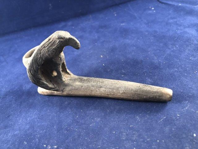 CLAY HAWK EFFIGY PIPE     INDIAN ARTIFACT ARROWHEAD (1 of 3)
