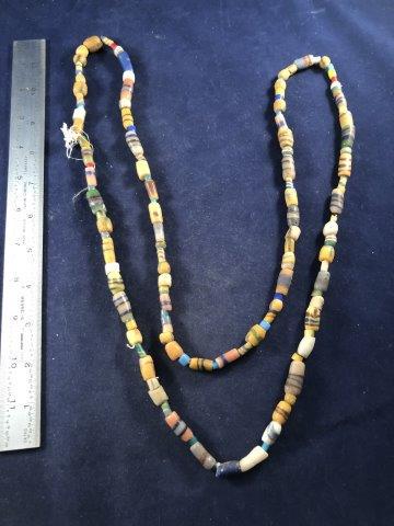 TRADE BEADS INDIAN ARTIFACT ARROWHEAD: IT WILL MAKE A GREAT ADDITION TO YOUR COLLECTION! KEY WORDS: NATIVE AMERICAN INDIAN ARTIFACT ARTIFACTS ARROWHEAD ARROWHEADS MISSISSIPPIAN QUAPAW CADDO POTTERY