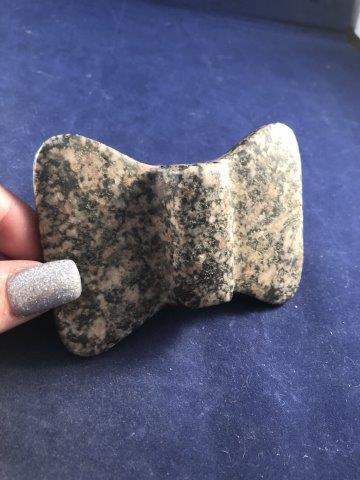 BOW TIE BANNERSTONE     INDIAN ARTIFACT ARROWHEAD (1 of 5)