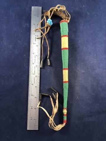 SIOUX BEADED AWL CASE      INDIAN ARTIFACT ARROWHEAD (1 of 4)