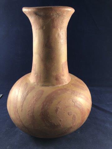 QUAPAW WATERBOTTLE     INDIAN ARTIFACT ARROWHEAD (1 of 3)