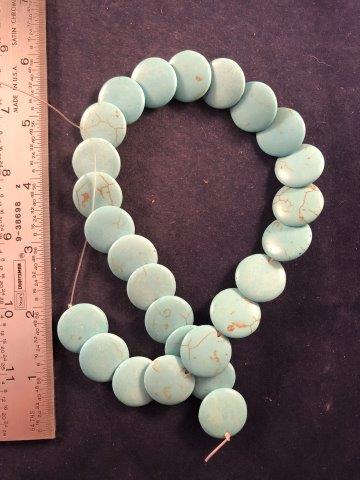 TRADE BEADS     INDIAN ARTIFACT ARROWHEAD (1 of 1)