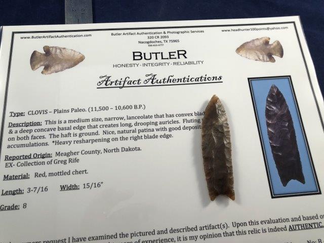 CLOVIS WITH COA: THIS BEAUTIFUL NATIVE AMERICAN INDIAN ARTIFACT IS 3&7/16 INCHES LONG. IT IS FROM MEAGER COUNTY NORTH DAKOTA. EX- GREG RIFE COLLECTION. IT COMES WITH A BUTLER CERTIFICATE OF AUTHENTICITY. IT WILL MAKE 