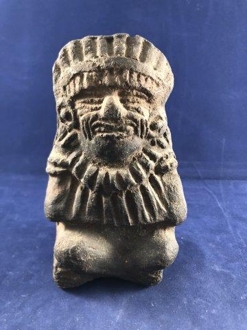 HUMAN EFFIGY JAR     INDIAN ARTIFACT ARROWHEAD (1 of 2)