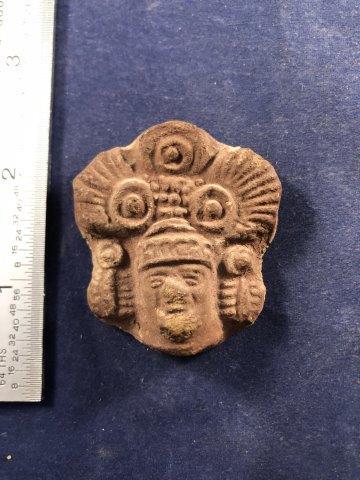 POTTERY HUMAN FACE EFFIGY      POTTERY (1 of 2)