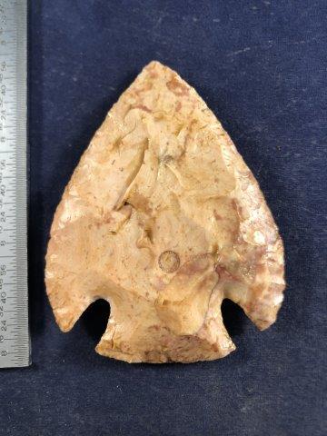 SNYDERS     INDIAN ARTIFACT ARROWHEAD (1 of 3)